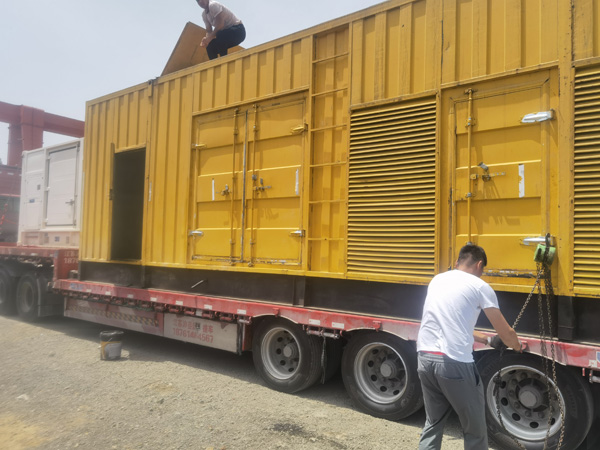 柳州除了负载情况和发动机维护,还有哪些因素会影响 200kw 柴油发电机的油耗?