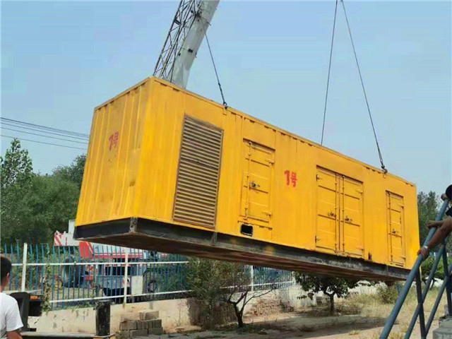 柳州300KW柴油发电机组油耗是多少?