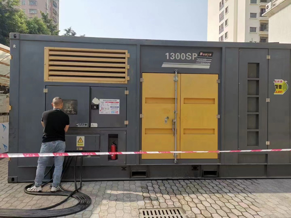 柳州500KW发电机组冬季应该配多大的启动电瓶?